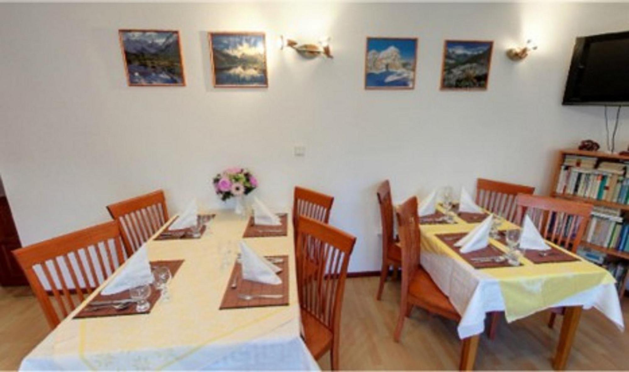 Vila Strazan Poprad Extérieur photo